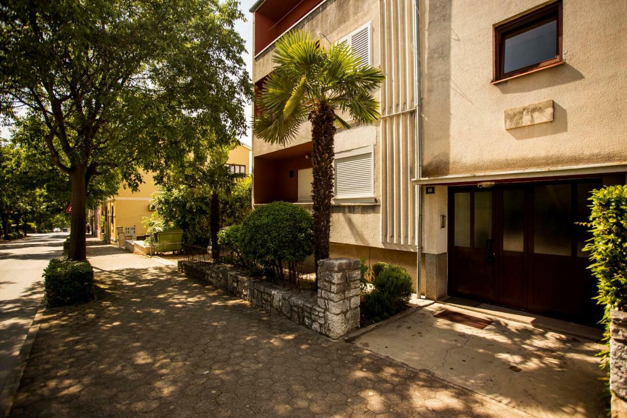 Apartman Barbara Rovinj Exterior photo