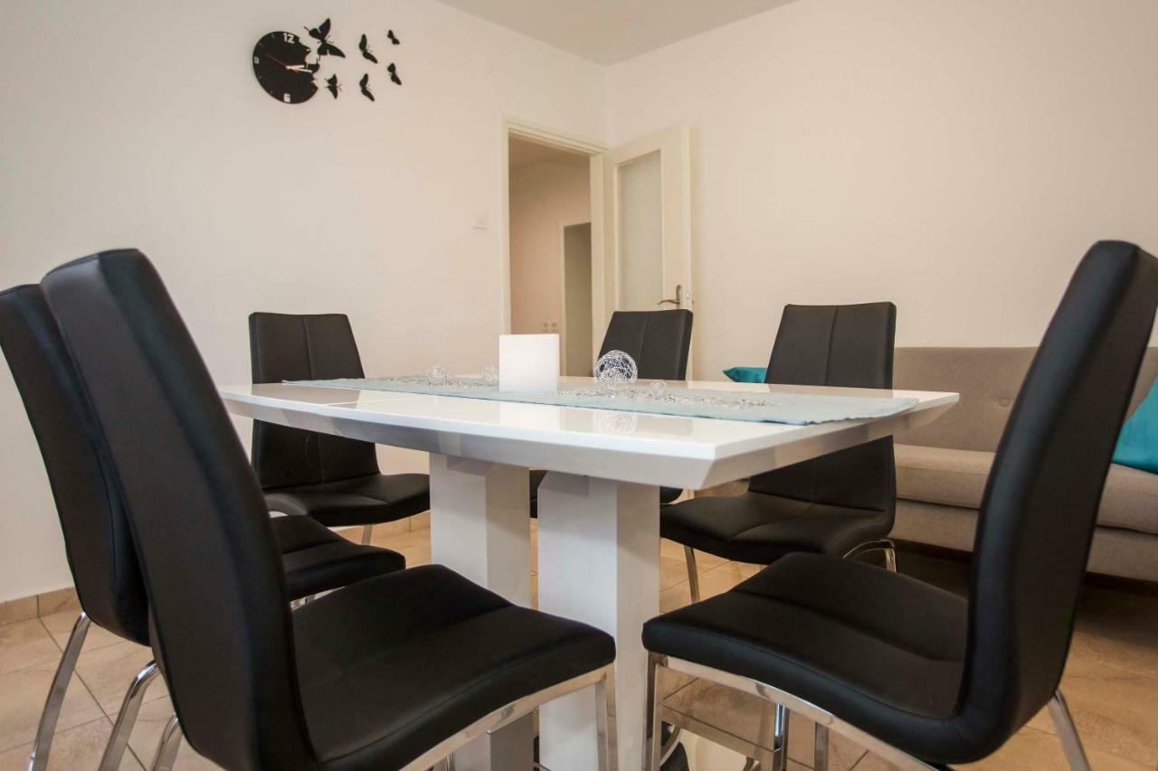 Apartman Barbara Rovinj Exterior photo