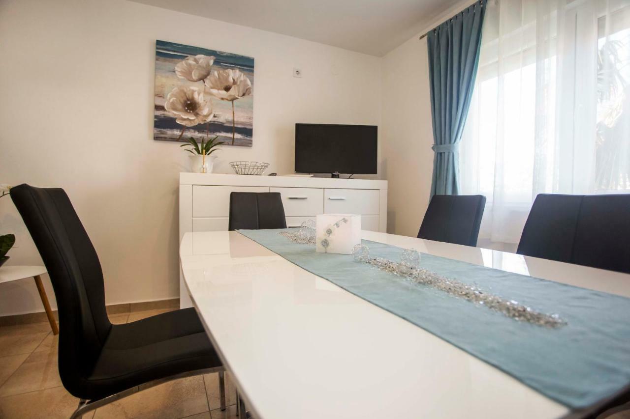 Apartman Barbara Rovinj Exterior photo